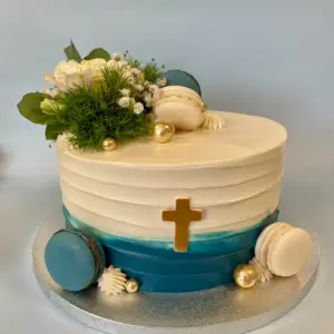 Naked Cake mit Farbverlauf, Blumen und Macarons – Bild 5