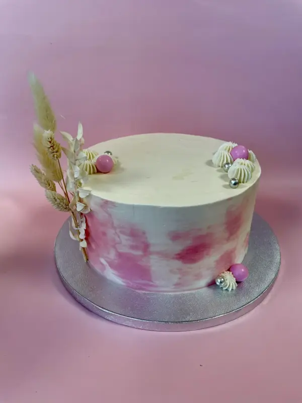 Naked Cake mit Trockenblumen – Bild 2