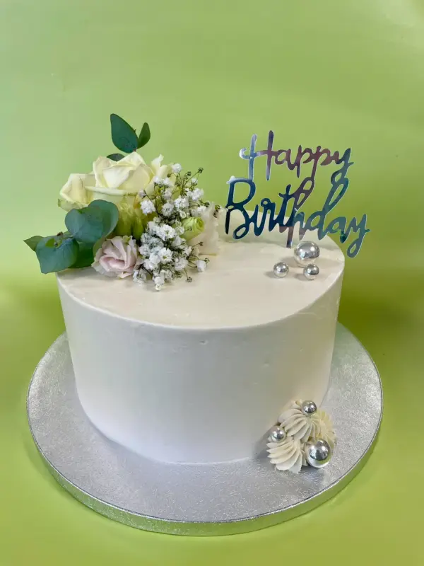 Naked Cake mit Blumen – Bild 4